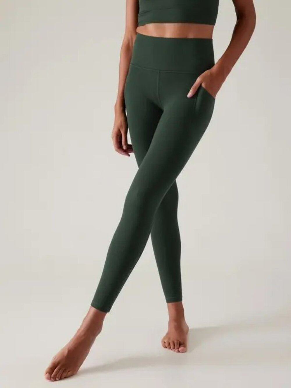 Athleta Salutation Stash Tight S